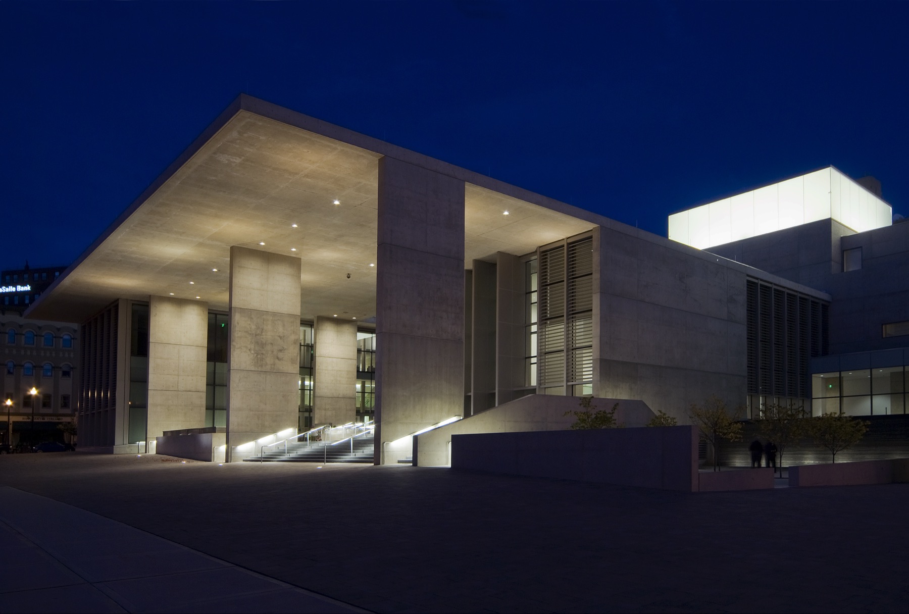 Grand Rapids Art Museum 3